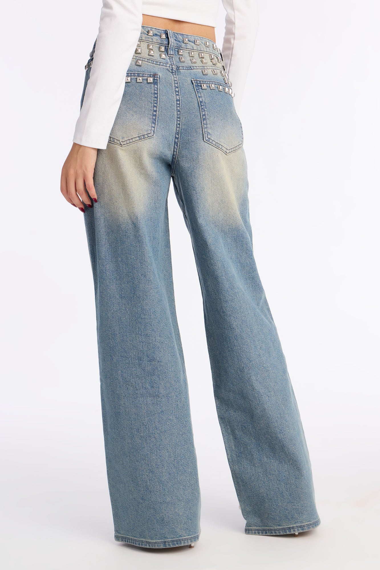 The Front Runner Studded Tinted Jeans - Vintage Wash