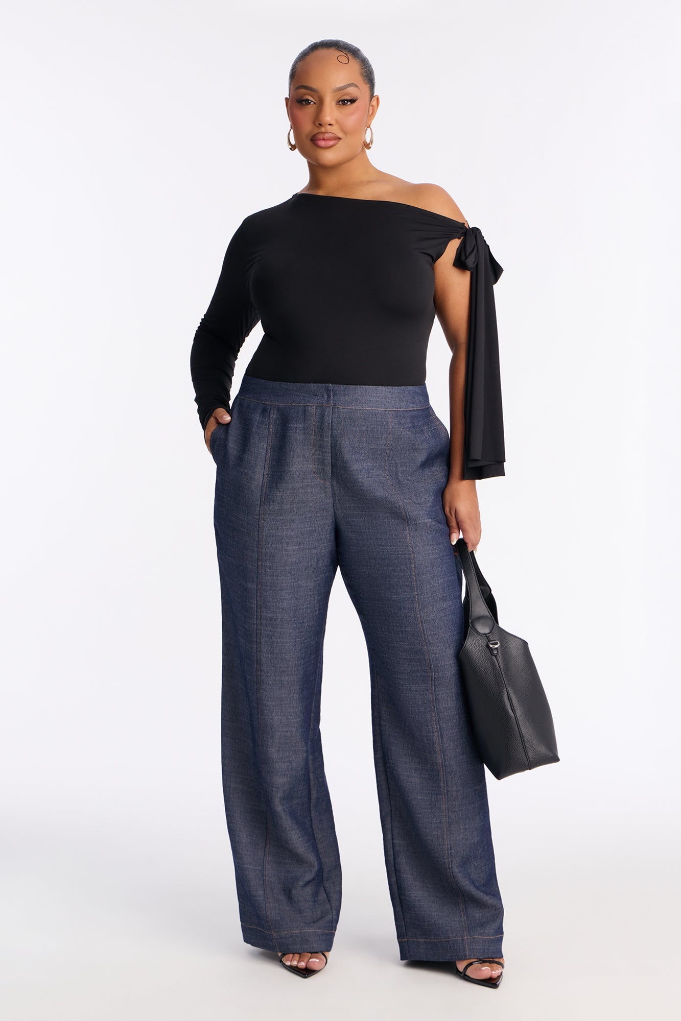Mid Rise Hustle Wide Leg Chambray Pant 33″ - Dark Wash