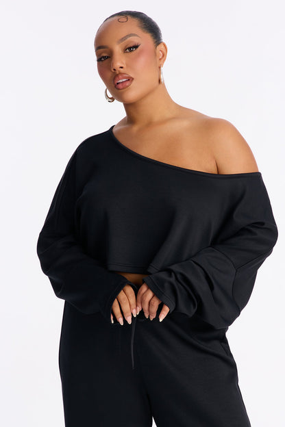 Match My Vibe Modal Lounge Top - Black