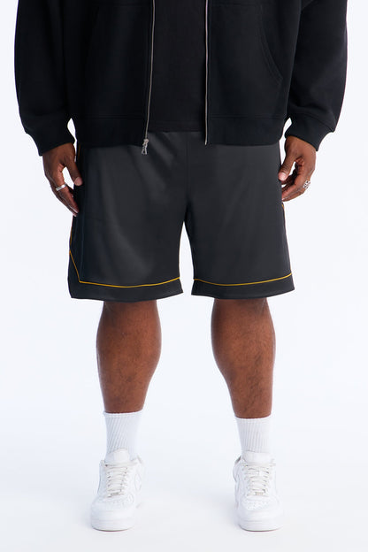 Slant Pocket Gloss Short - Black