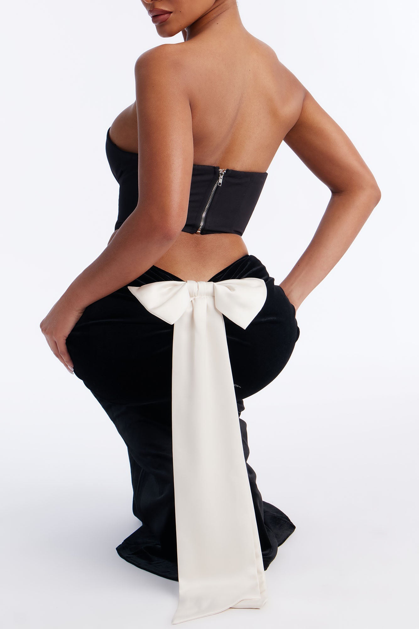 All Dolled Up Bow Velvet Maxi Skirt - Black/combo
