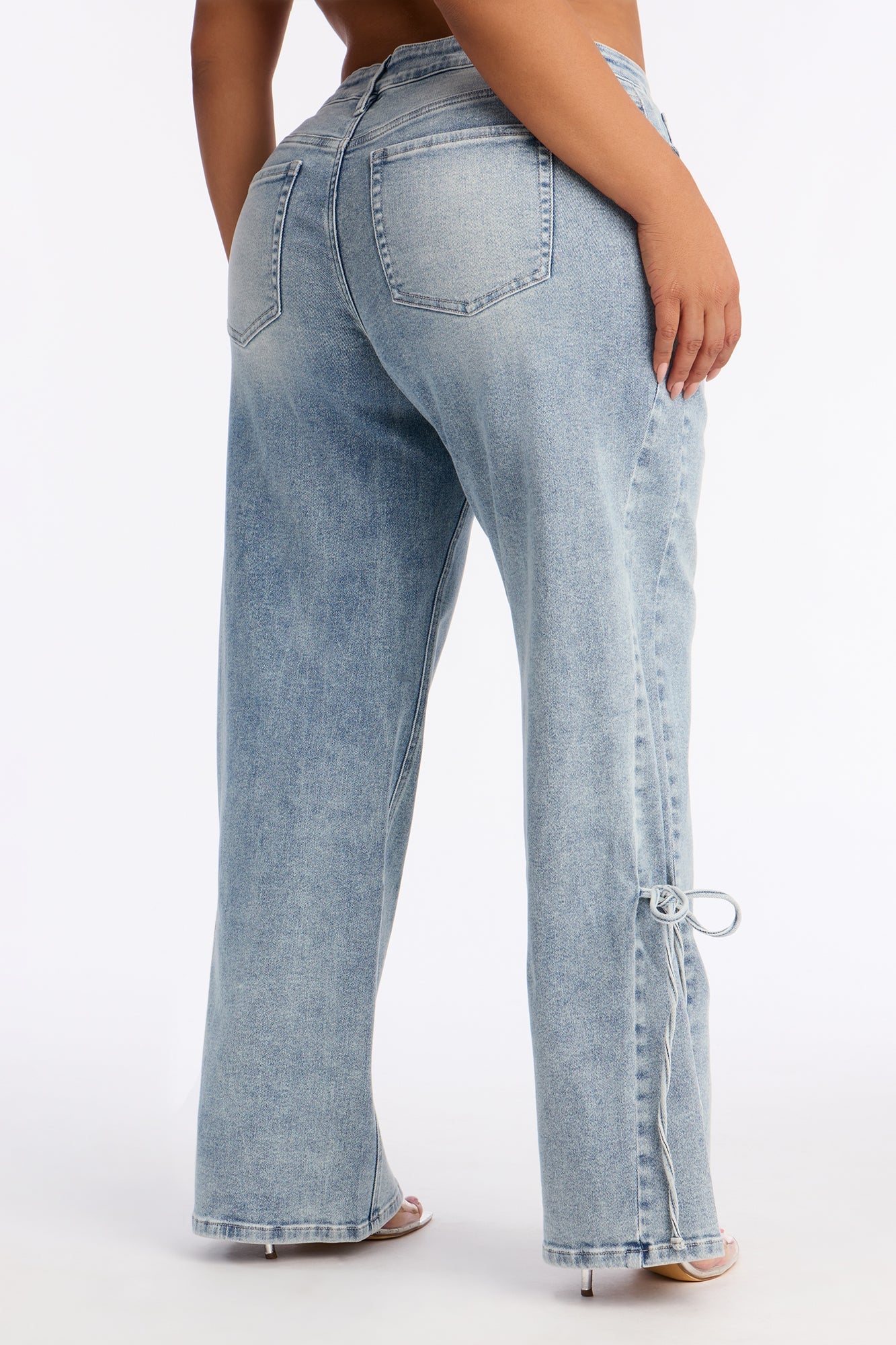 Not Tied Down Wide Leg Denim Jeans - Light Wash