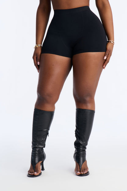 Seamless Smooth Double Lined Micro Hot Short - Black
