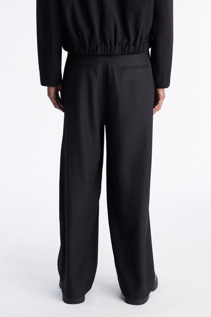 Strikeout Pleated Trouser - Black