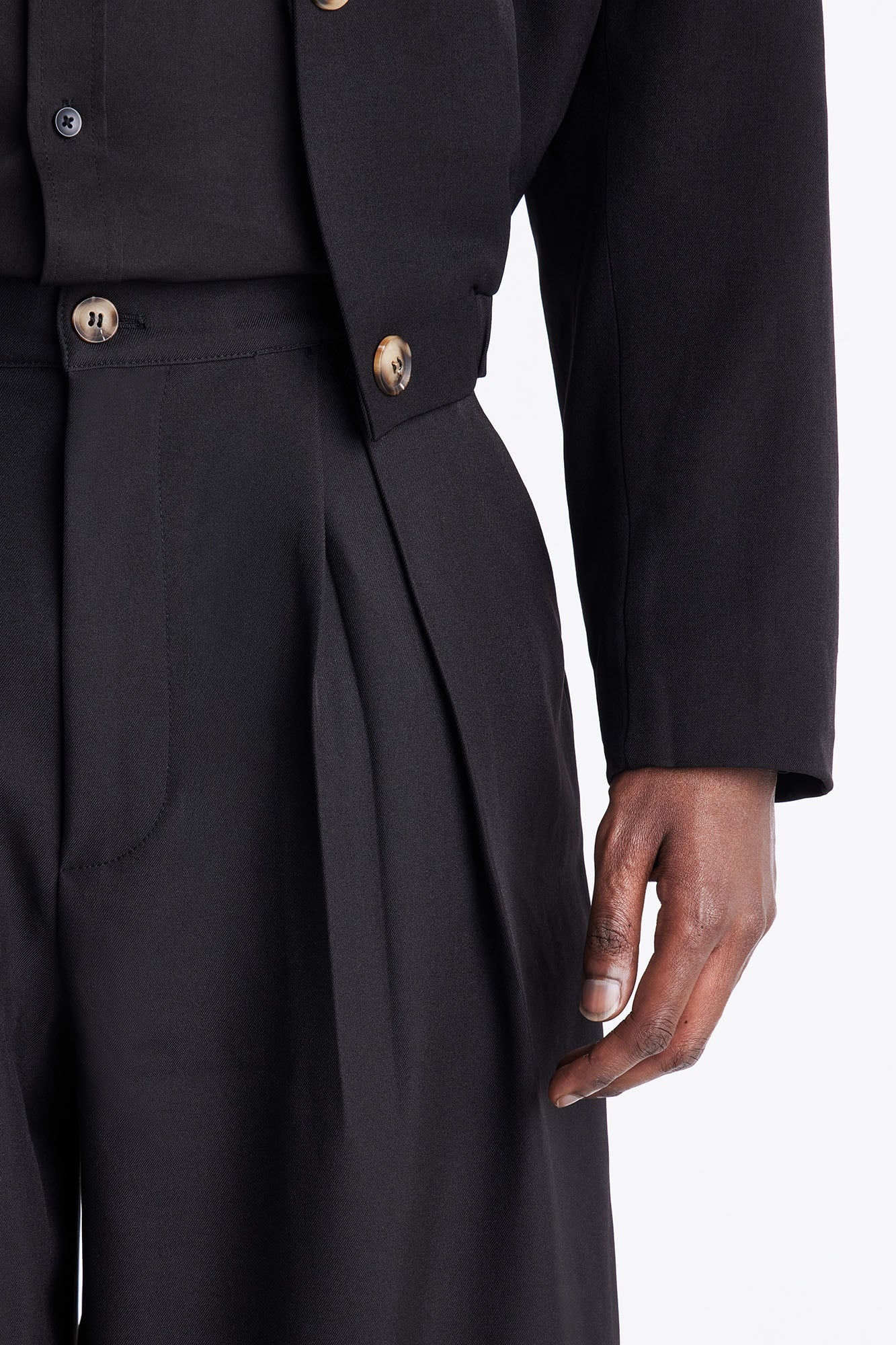 Strikeout Pleated Trouser - Black