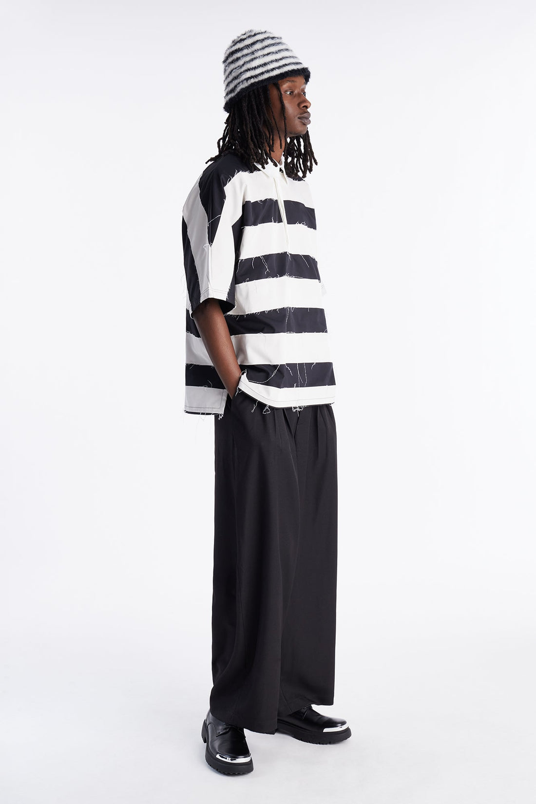 Oversized Frayed Polo Shirt - Black