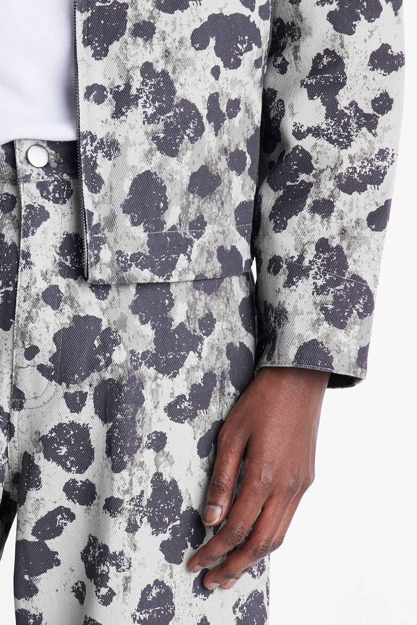 Relaxed Straight Grow Through It Cheetah Pant - Green/combo