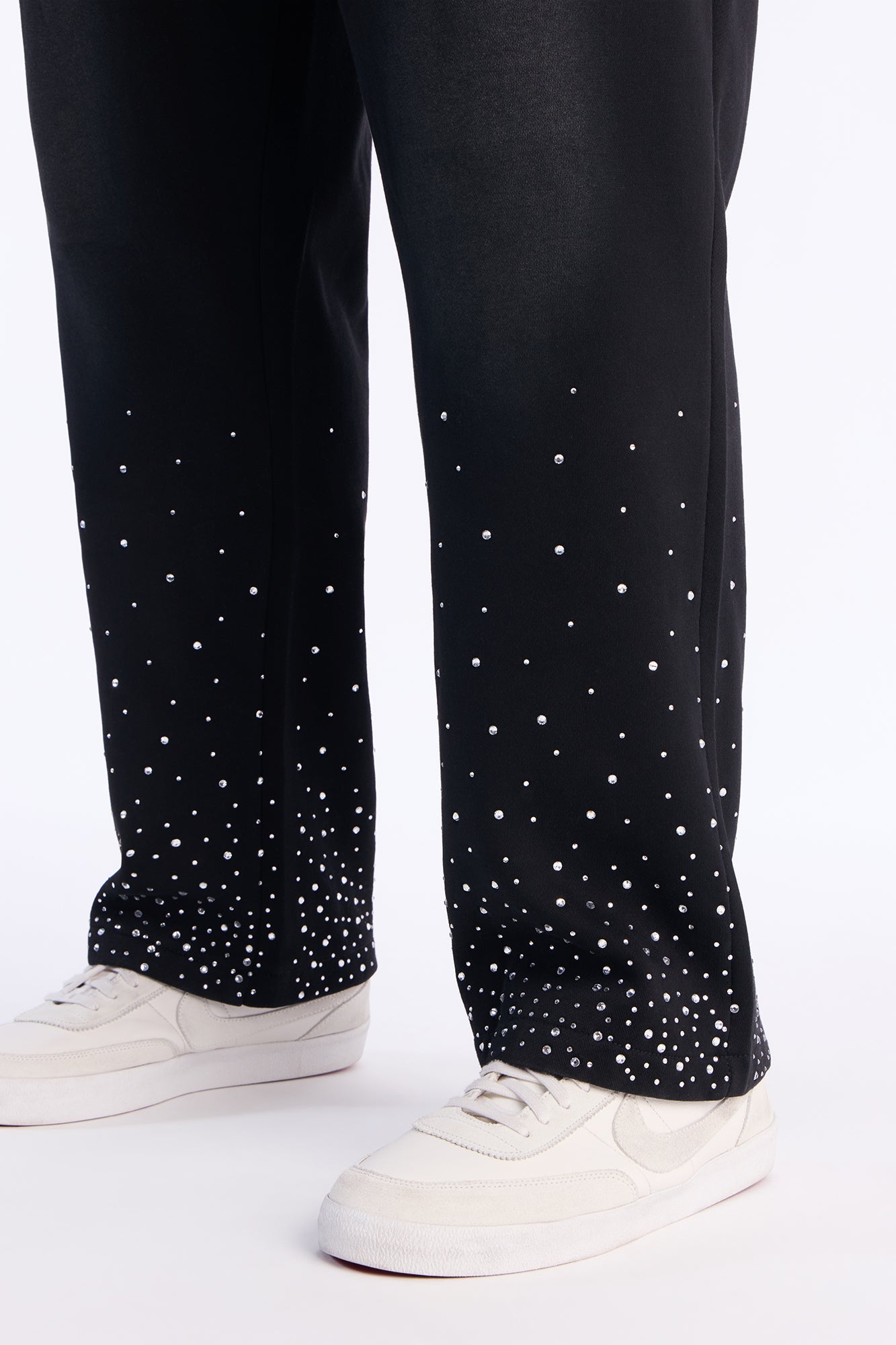 Run Them Rhinestones Relaxed Sweatpants - Black
