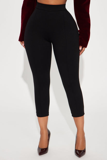 Daniella Pintuck Ponte Capri Legging - Black