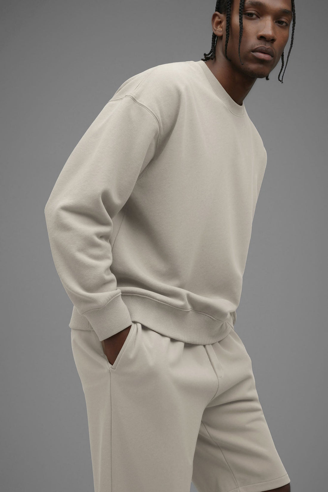 410 Oversized Crewneck - Cream