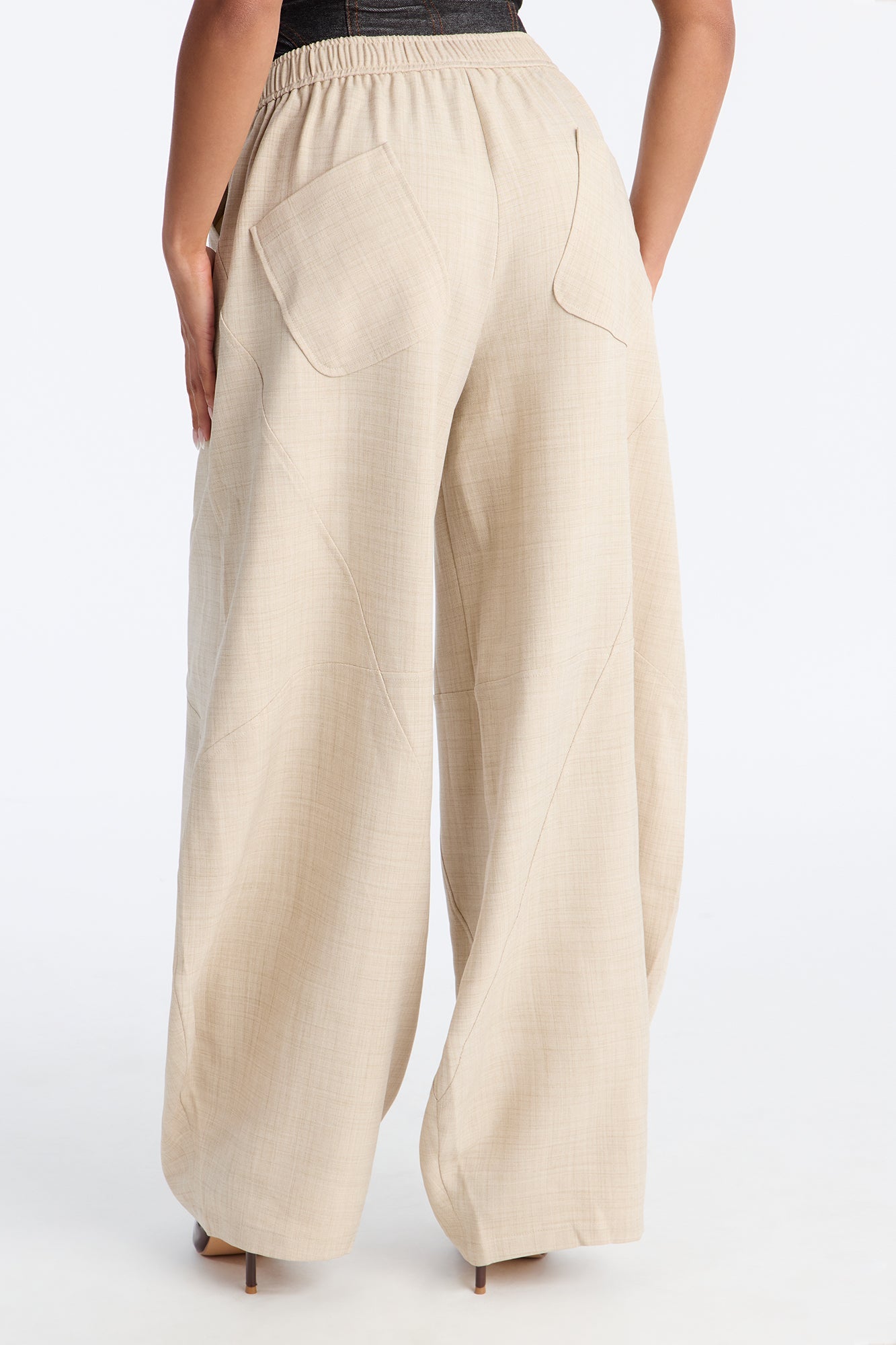 Boardwalk Breeze Barrel Leg Pant 30″ - Cream