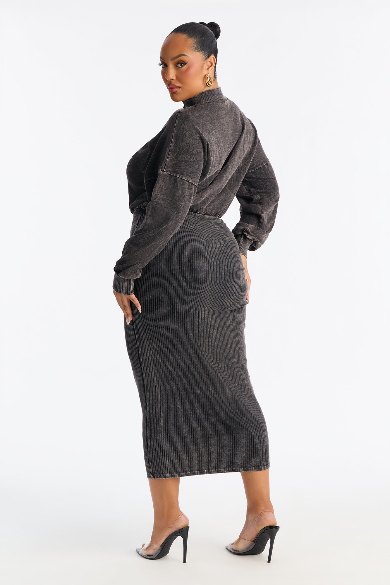 Chey Sweater Midi Dress - Black