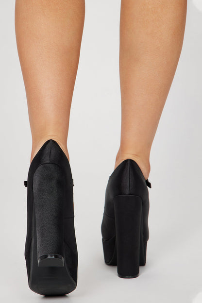 Wait Too Long Platform Pumps - Black