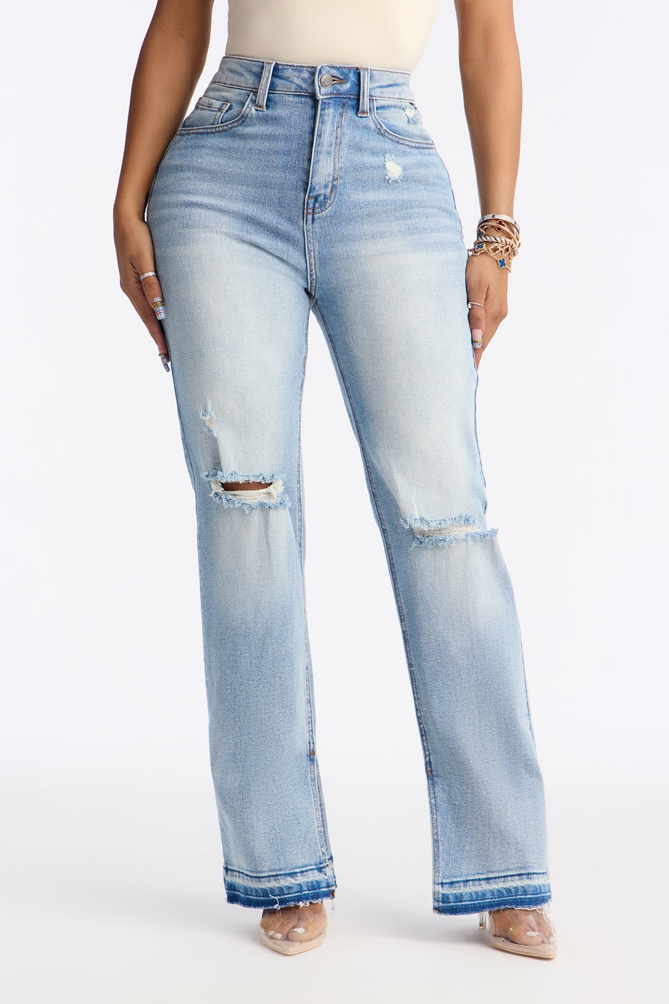 Anaheim Ripped Stretch Straight Leg Jeans - Medium Wash