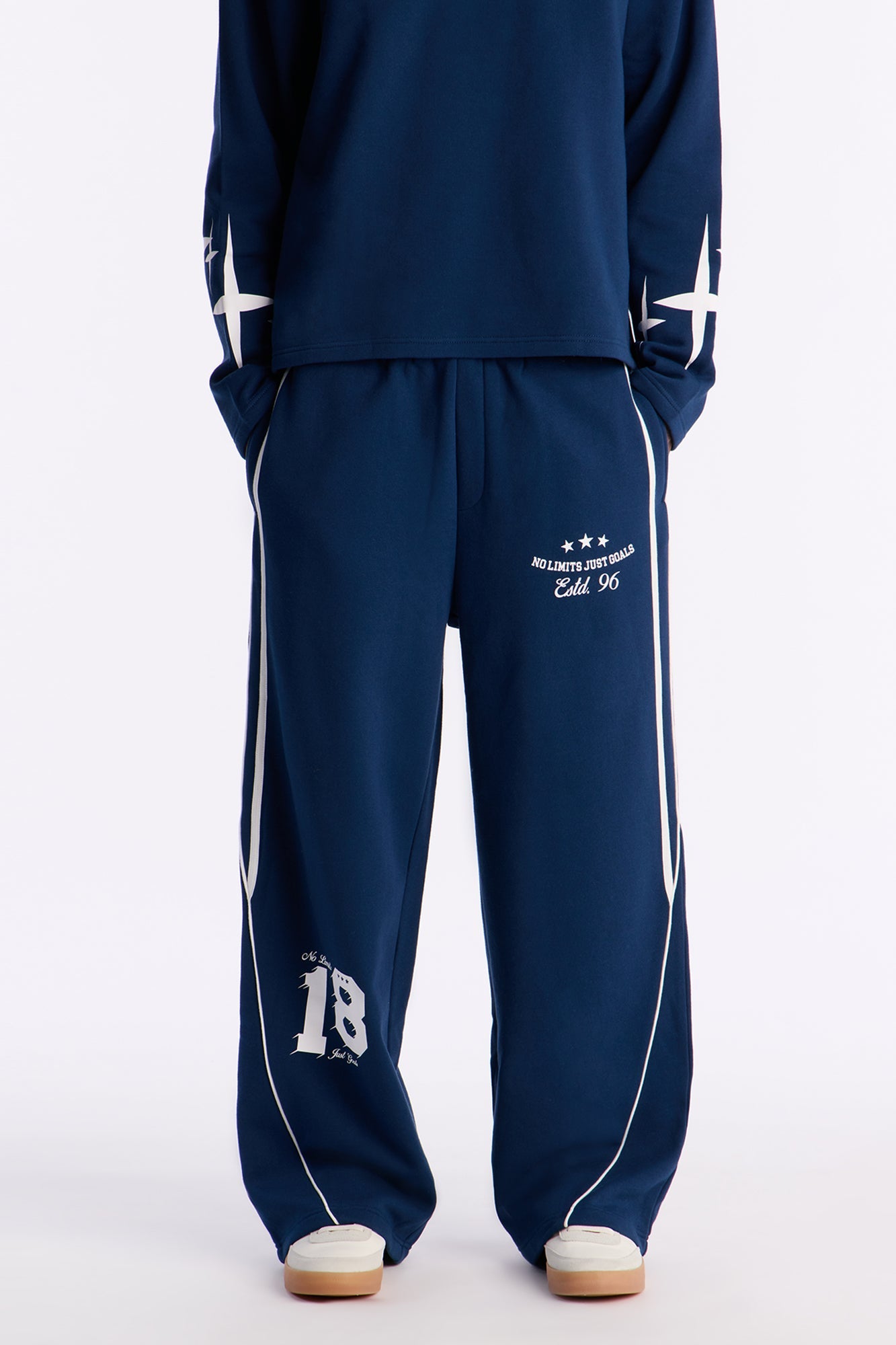 No Limits Track Sweatpants - Navy