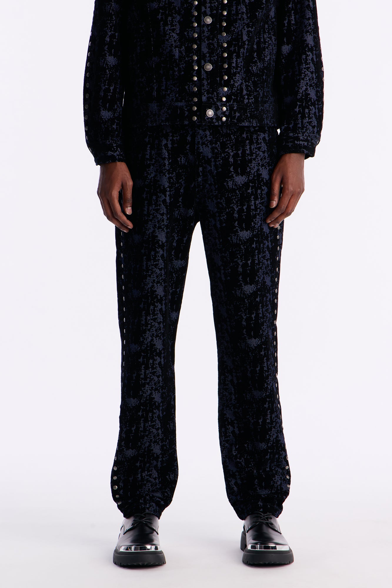 Slim Social Stud Flocked Jean - Indigo