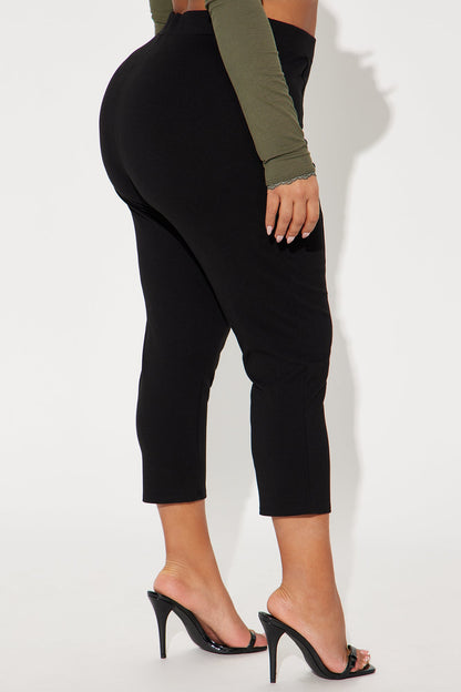 Daniella Pintuck Ponte Capri Legging - Black
