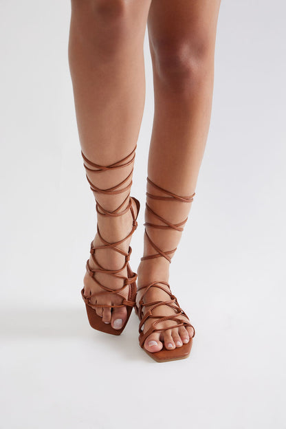 Lyle Wrap Up Sandals - Tan