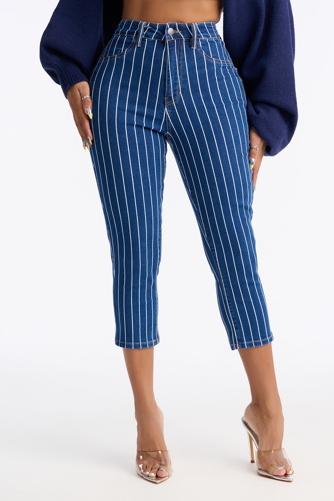 Crossed The Line Skinny Capri Jeans - Dark Wash
