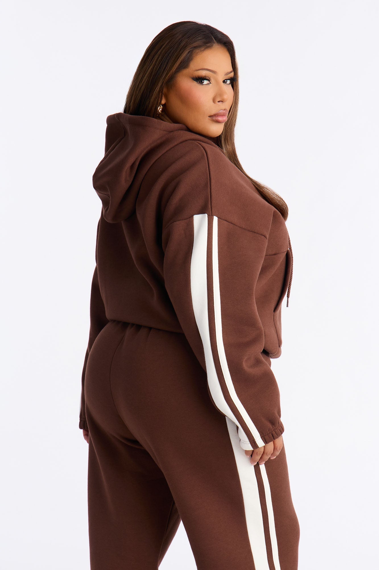 The Amara Fleece Sweatshirt Quarter Zip Up - Brown