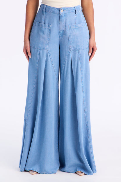 Sweet Sway Wide Leg Chambray Pant 33″ - Light Wash