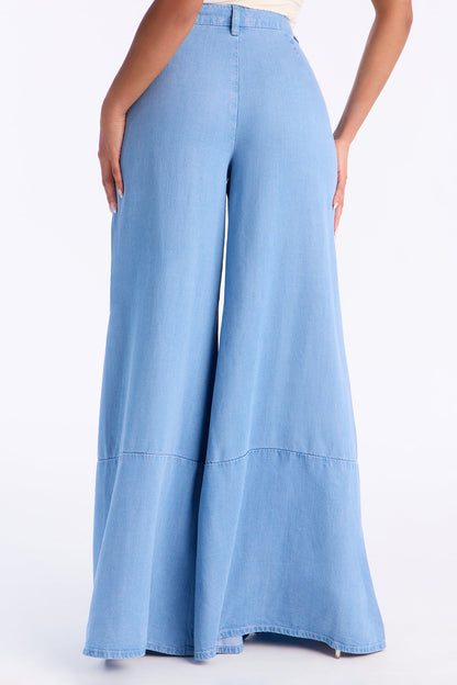 Sweet Sway Wide Leg Chambray Pant 33″ - Light Wash