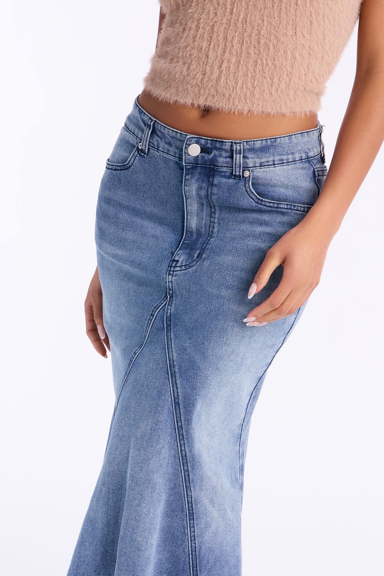 Boss Goals Chic Denim Maxi Skirt - Dark Wash