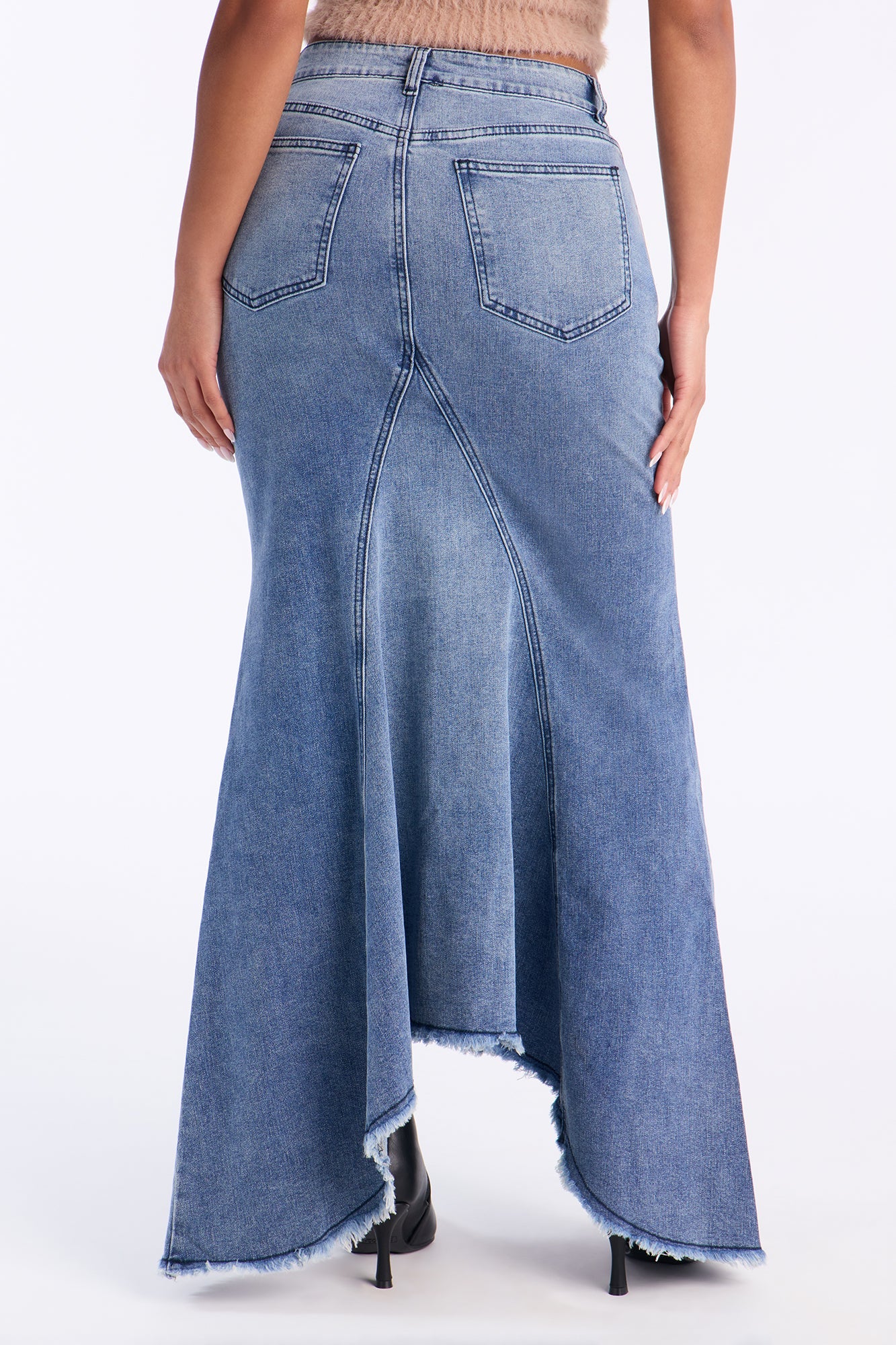 Boss Goals Chic Denim Maxi Skirt - Dark Wash