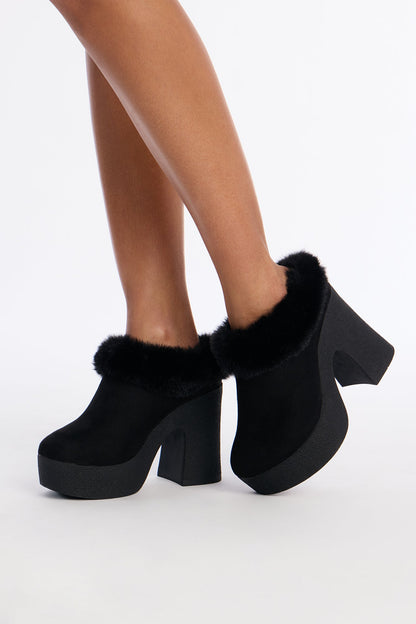 Let Me Find Out Heeled Booties - Black