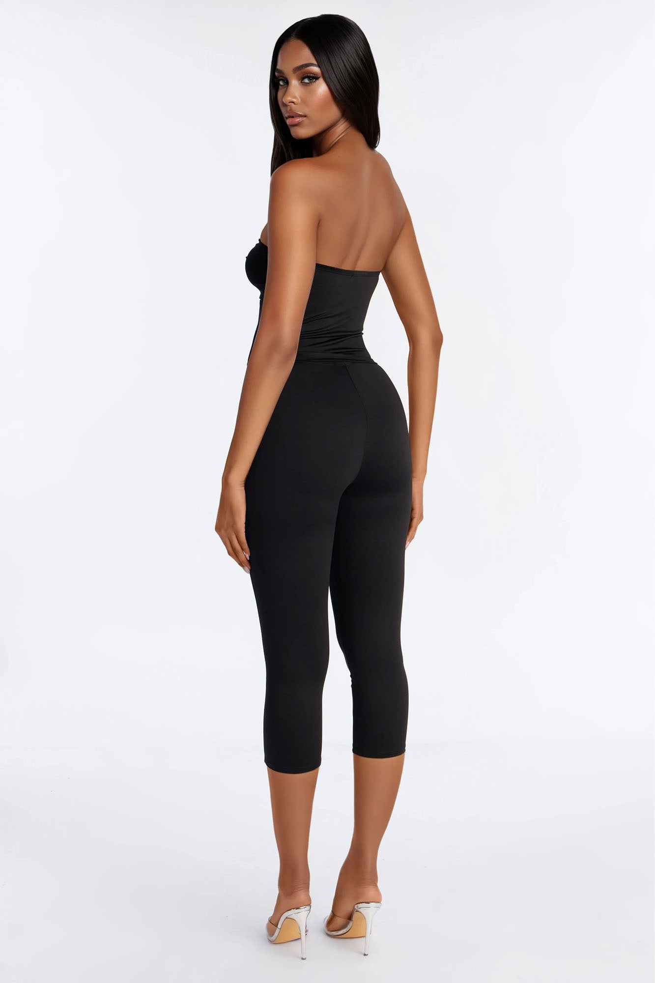 Moxi Hardware Tube Top Capri Set - Black