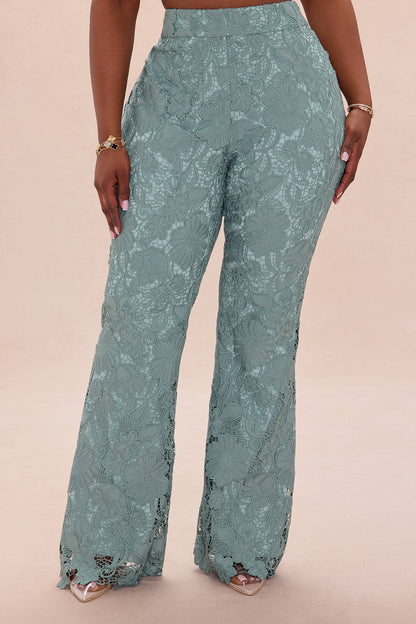 Zella Embroidered Pant - Sage