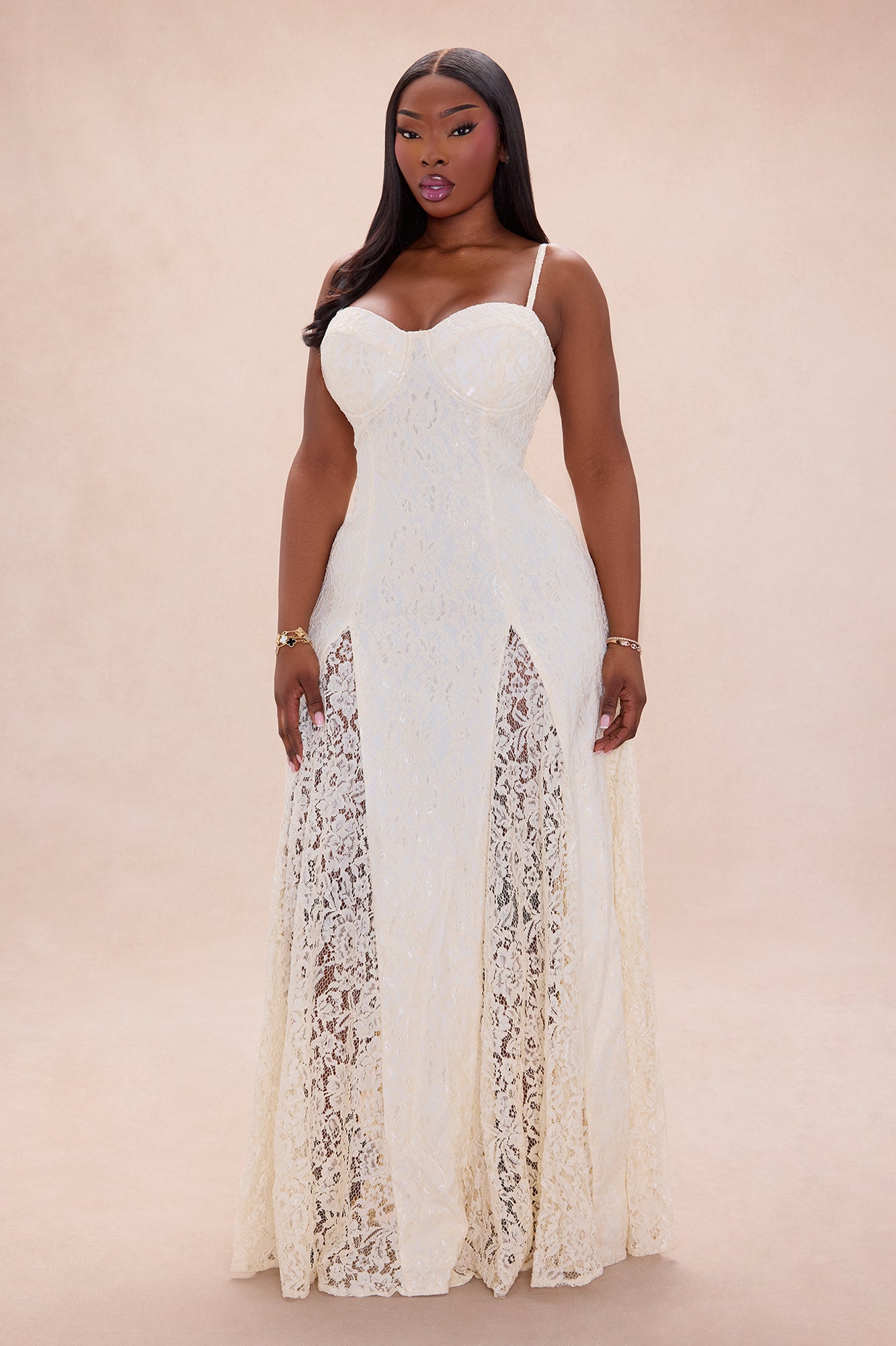 Reina Lace Gown - Cream