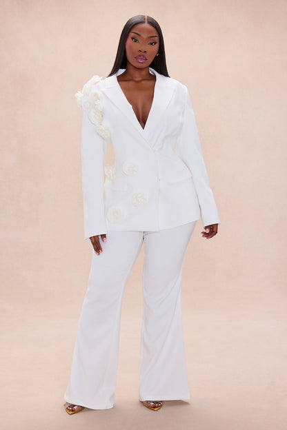 Arden Floral Applique Blazer Pant Set - White