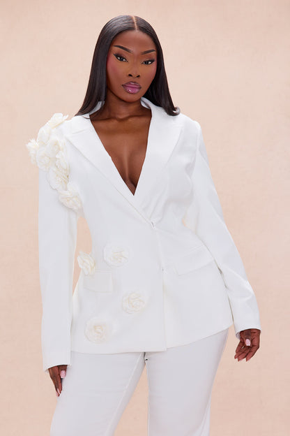 Arden Floral Applique Blazer Pant Set - White