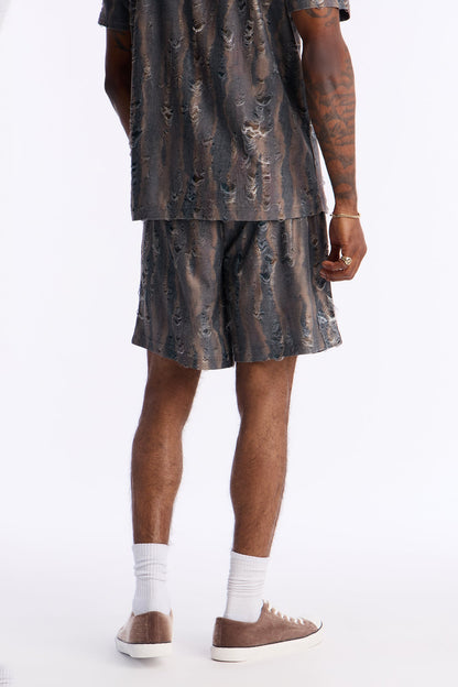 Relaxed Fragmented Realism Distressed Short - Brown