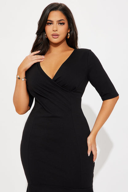 Josie Ponte Midi Dress - Black