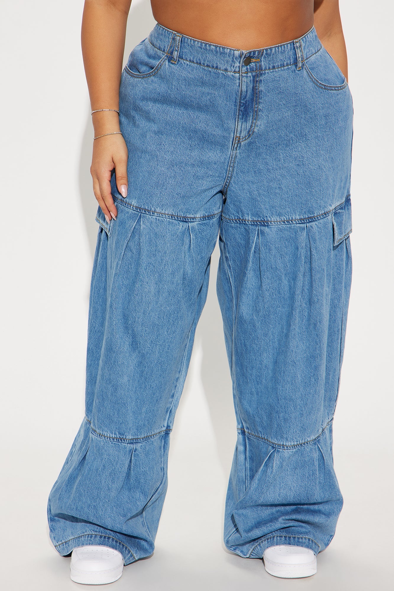 Caro Elastic Waist Wide Leg Jeans - Medium Wash