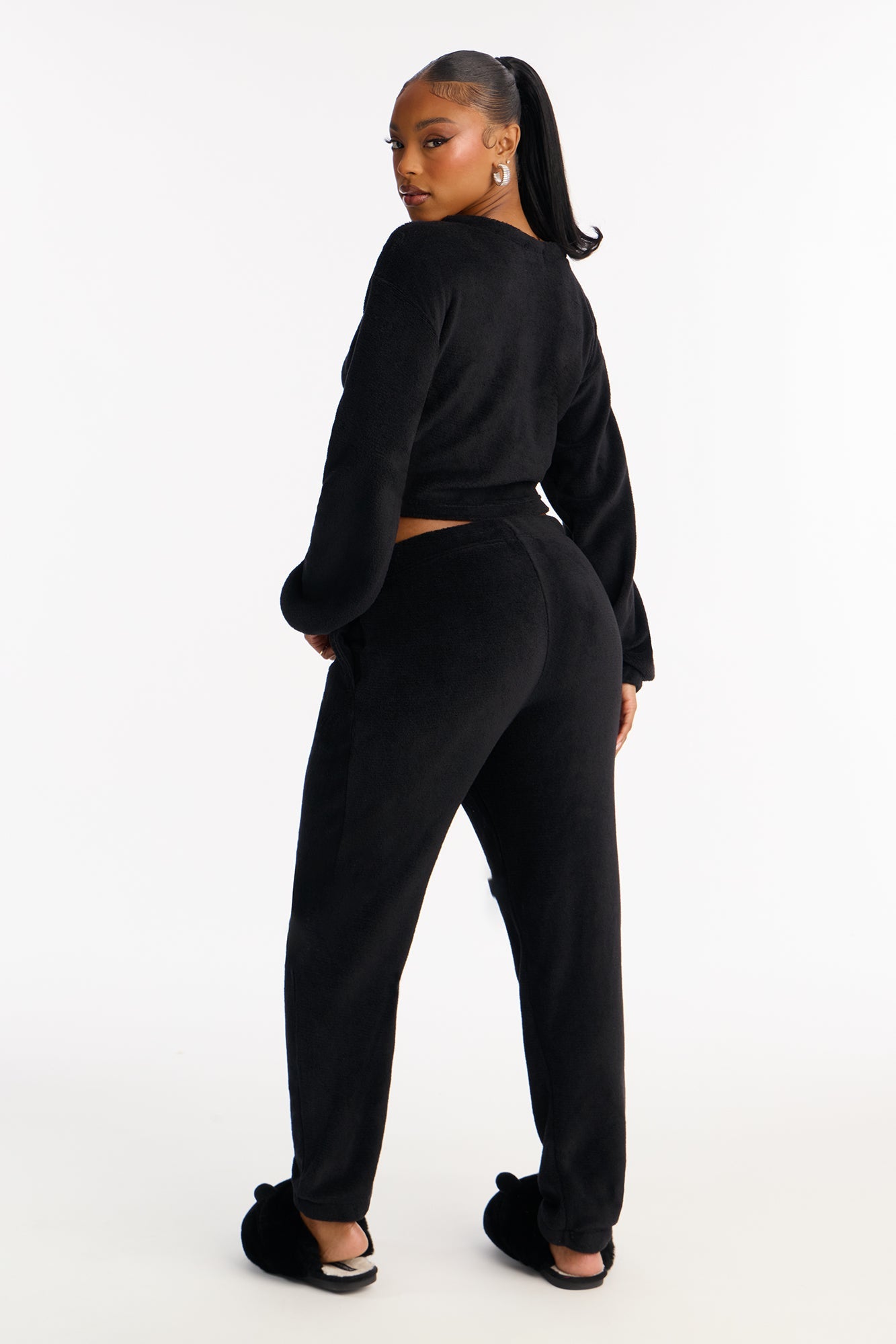 Keep You Cozy Plush Crew Neck PJ Jogger Set - Black