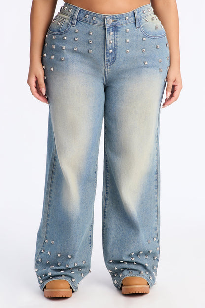The Front Runner Studded Tinted Jeans - Vintage Wash