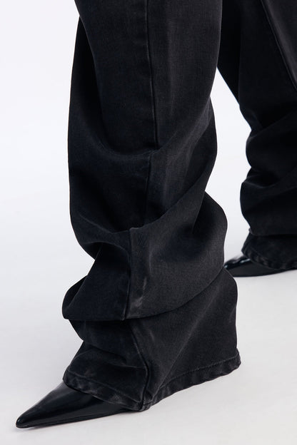 Party On Stacked Straight Leg Jeans - Black Wash