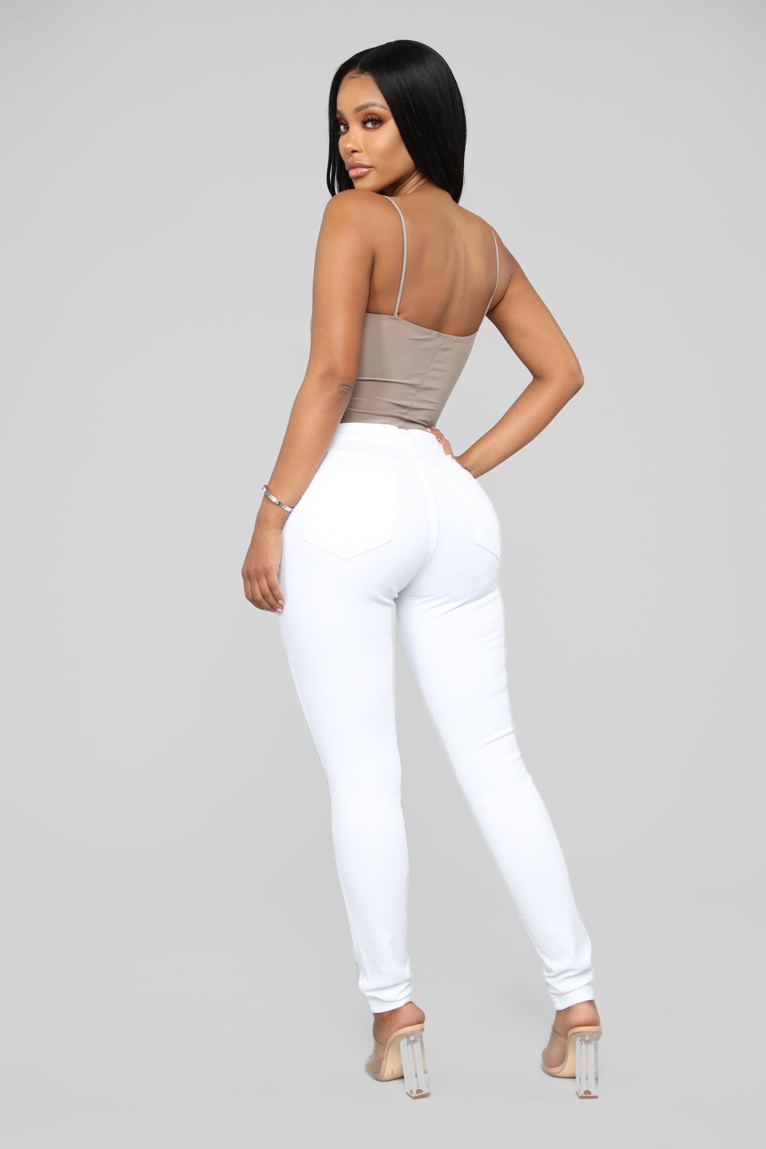 Classic Mid Rise Skinny Jeans - White