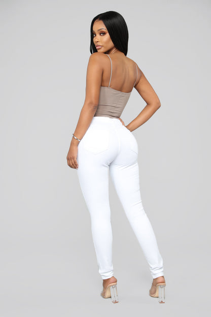Classic Mid Rise Skinny Jeans - White