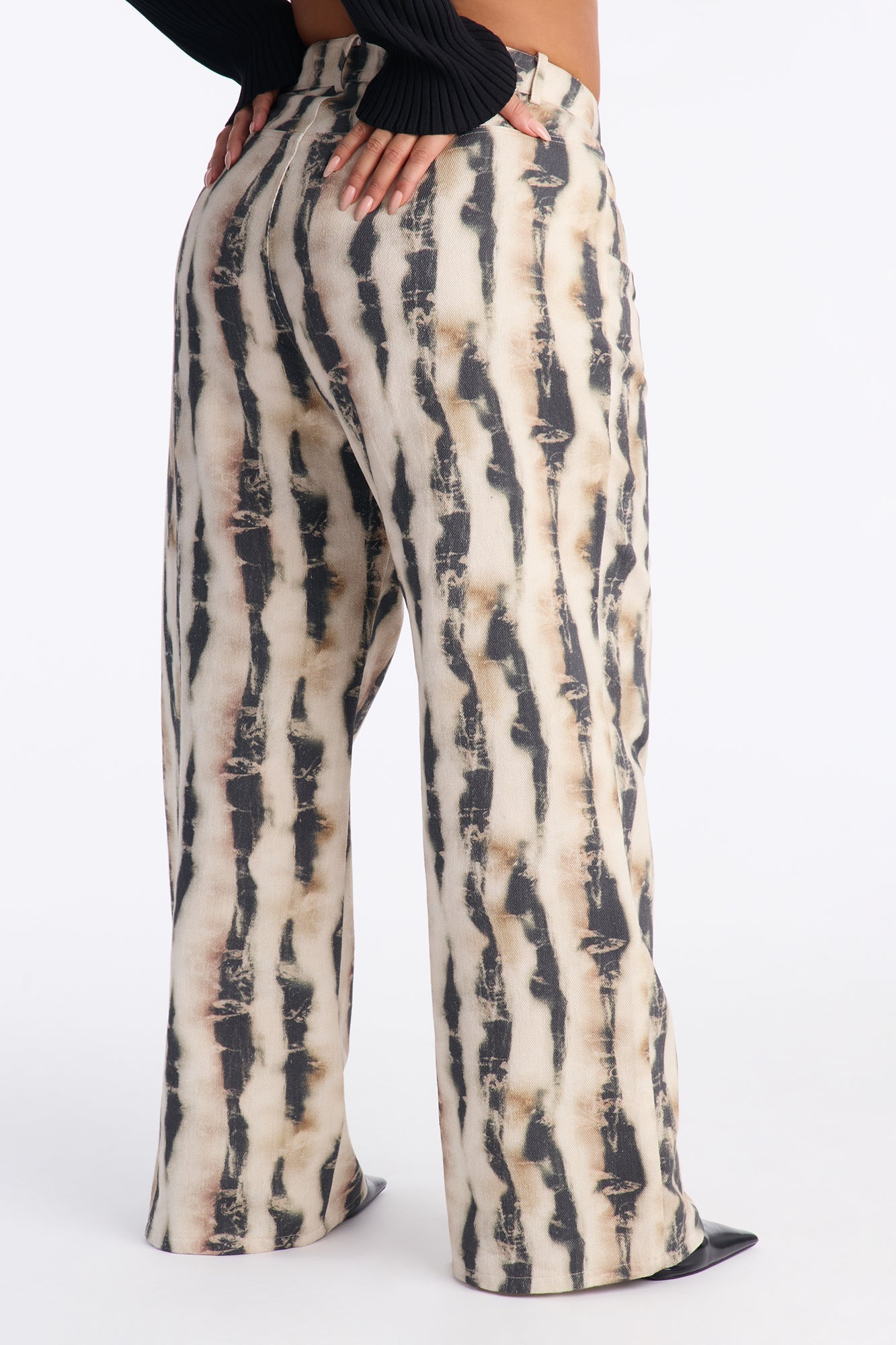 Stelara Abstract High Rise Wide Leg Pant 32″ - Taupe/combo