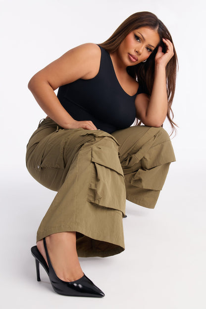 Tula Cargo High Rise Wide Leg Pant 32″ - Olive