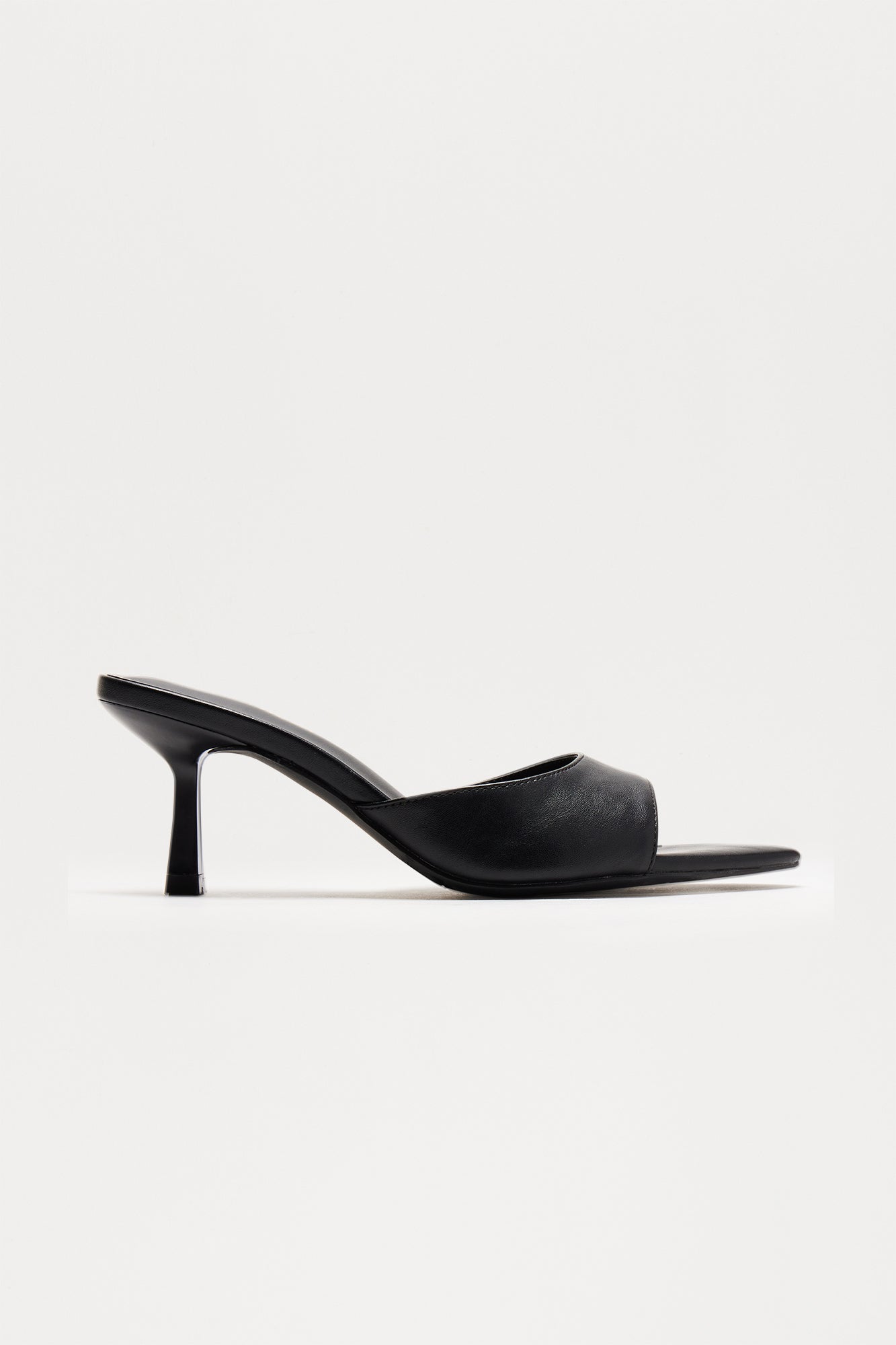Only Have Eyes For You Heeled Mules - Black