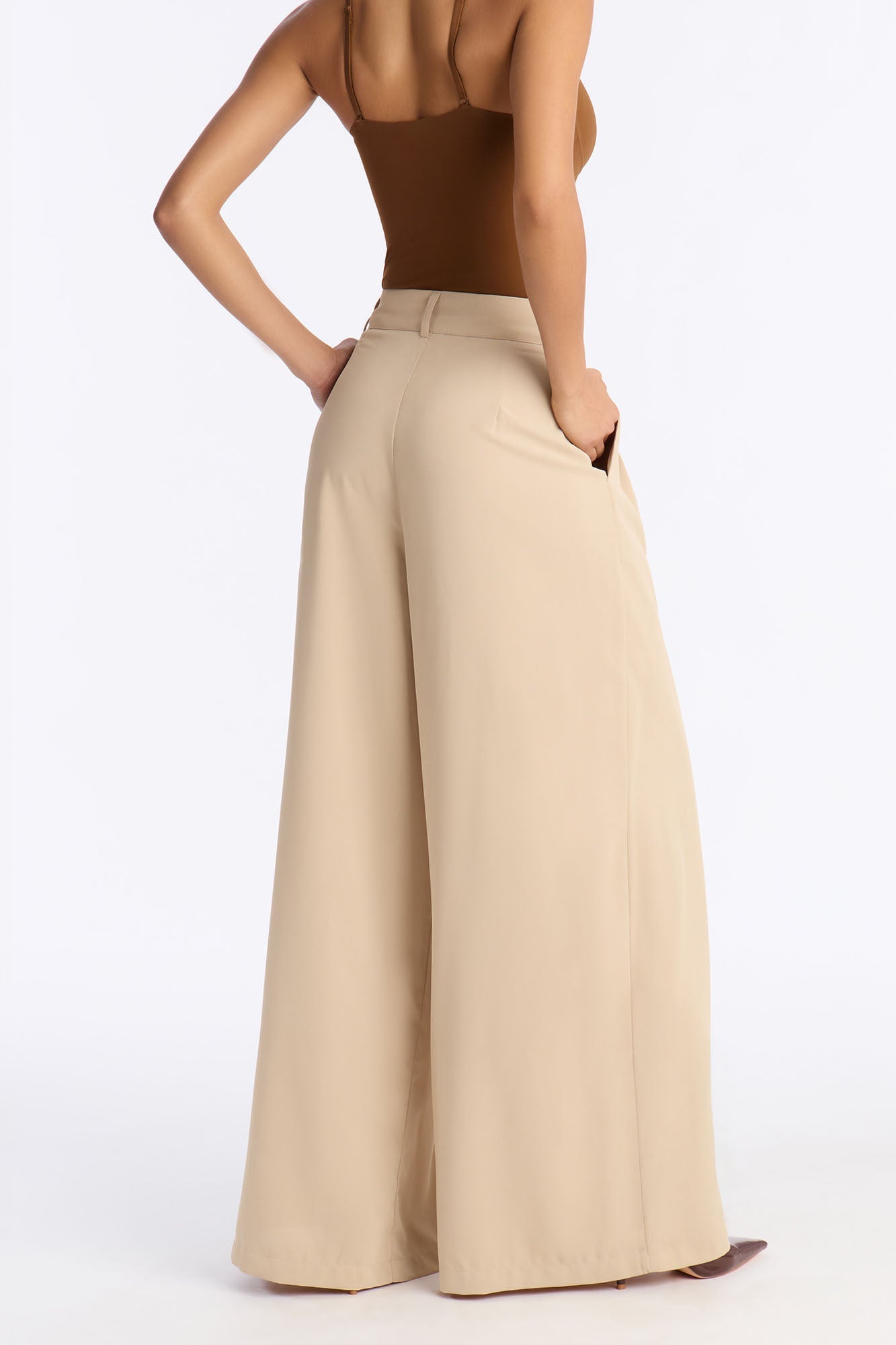 Quiet Luxury Tie Waist Crepe Trouser 33″ - Khaki