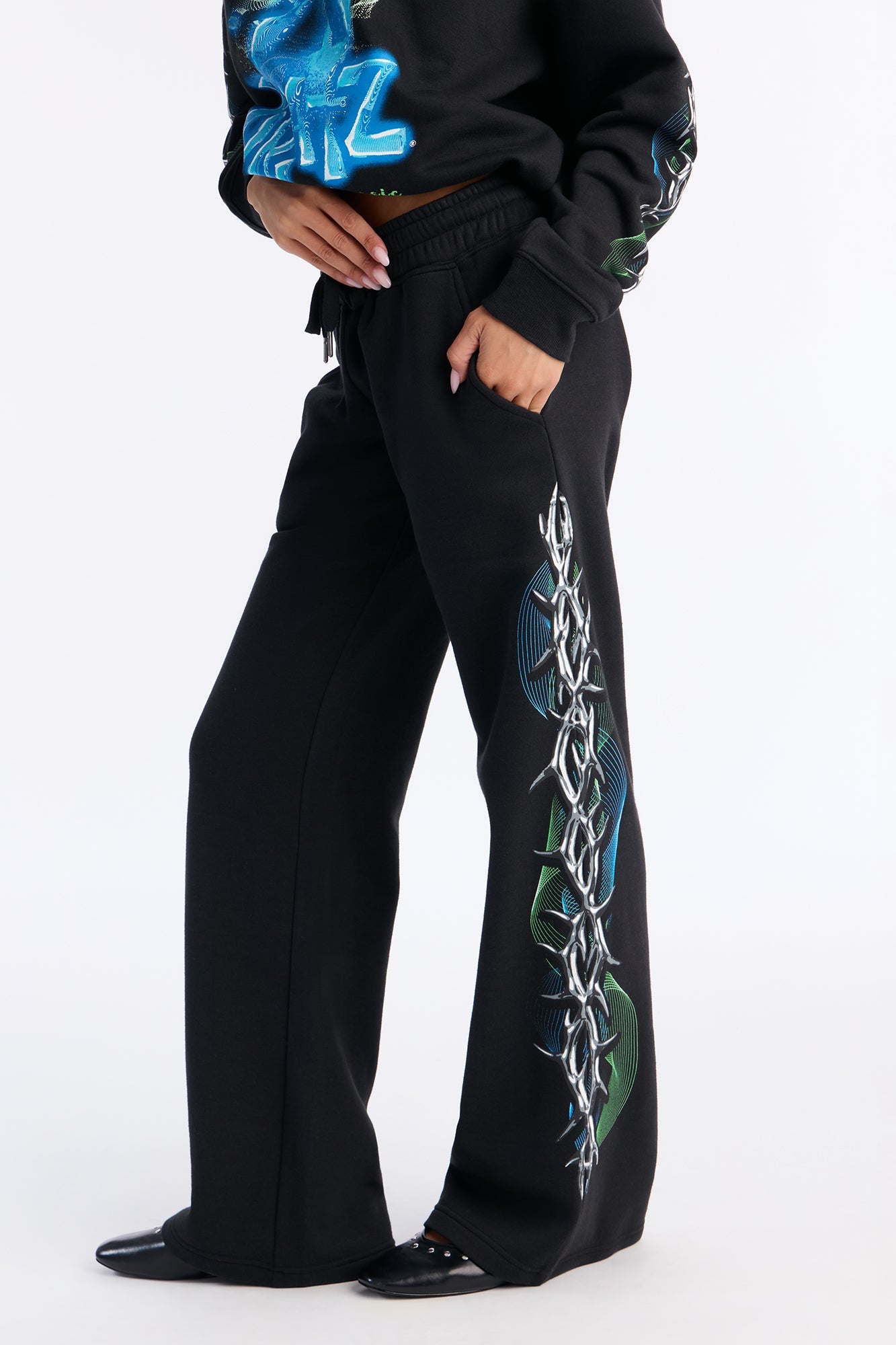 Bratz Collection Wide Leg Fleece Pant - Black