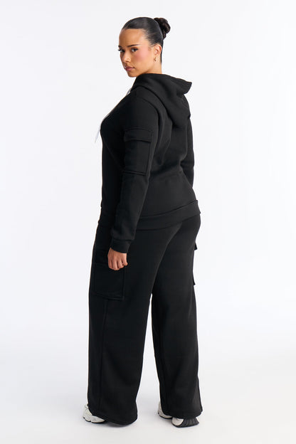 On The Run Cargo Fleece Pant Set - Black