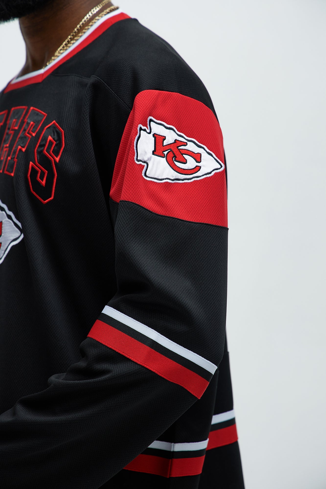 Chiefs Hat Trick Hockey Top - Black/Red