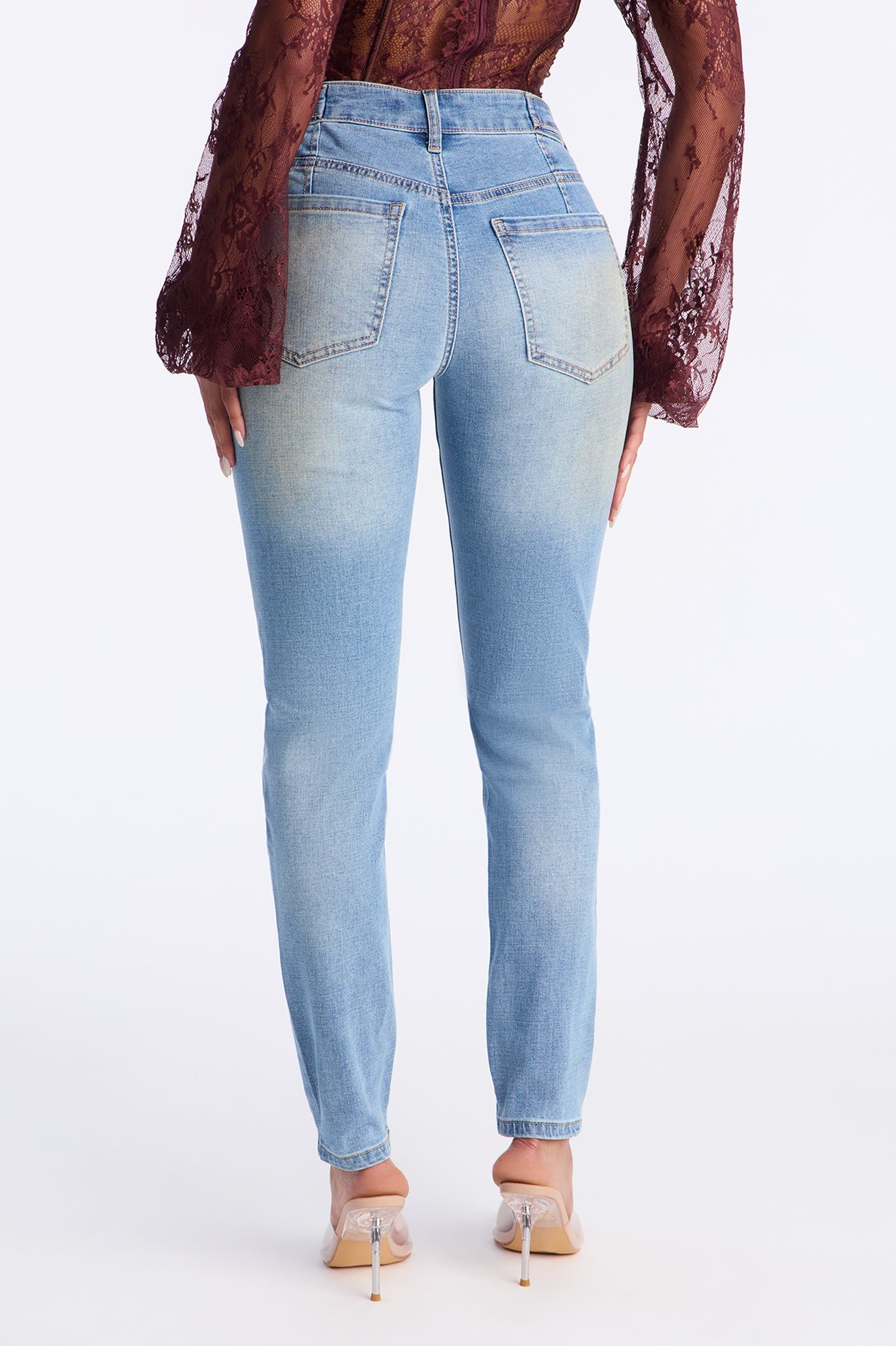 Siena Mid Rise Tinted Skinny Jeans - Light Wash